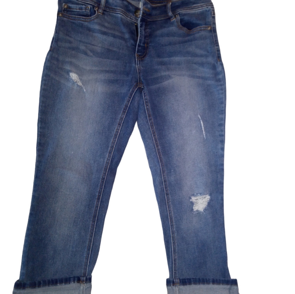 Cute capris - Picture 2 of 4